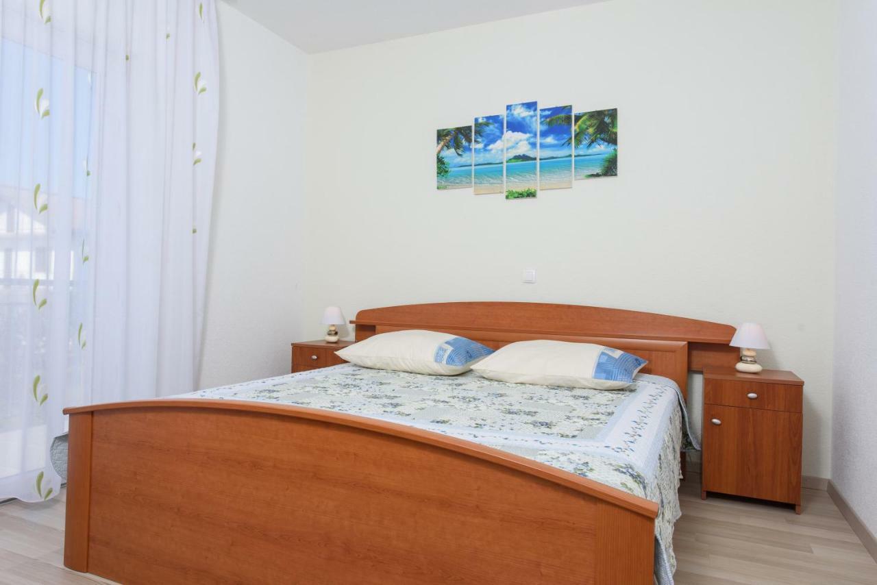 Apartments & Rooms Seaside Kaštela Kültér fotó
